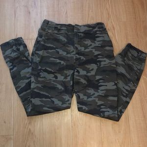 Hollister pants